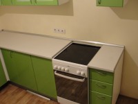 Кухня Зеленый металлик Бердск - право низ