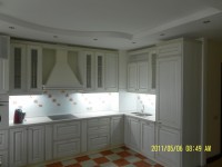 Кухня Кухня с итальянскими фасадами - Ботичелли - подсветка